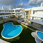 Albur Village B - Gerbera אלבור